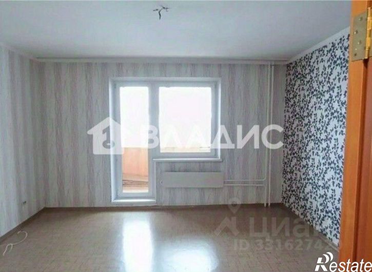 2-комн квартира пр-кт Победы, 215,  д. 215