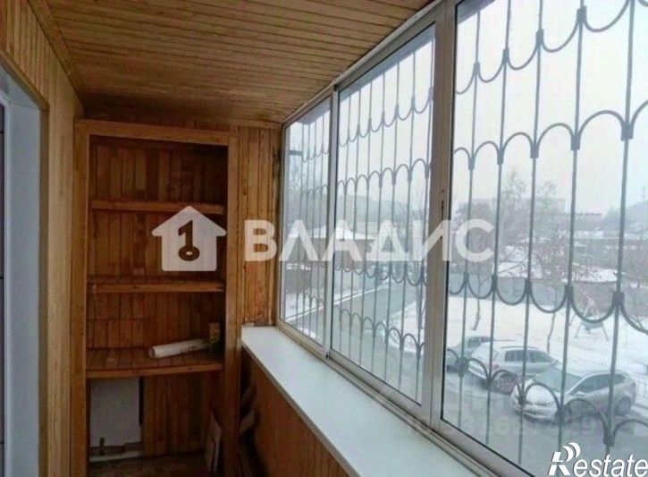 2-комн квартира пр-кт Победы, 215,  д. 215