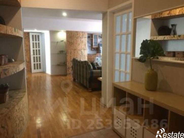 3-комн квартира ул Цвиллинга, 38,  д. 38