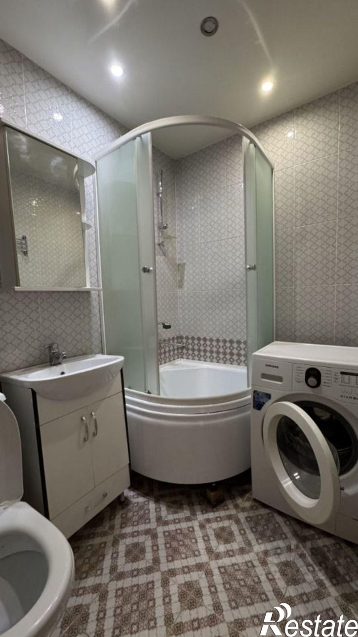 2-комн квартира ул Новороссийская, 132,  д. 132