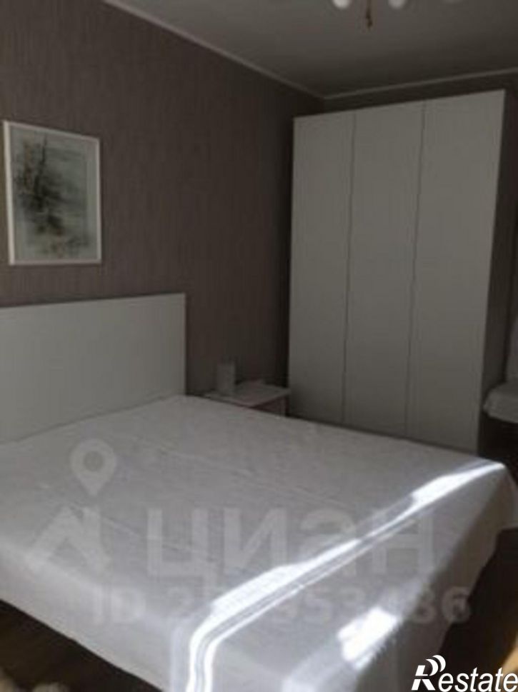 3-комн квартира ул Цвиллинга, 38,  д. 38