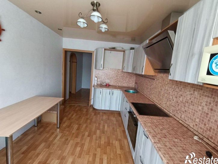 3-комн квартира ул Молодогвардейцев, 19,  д. 19