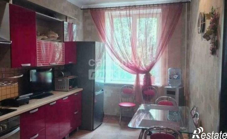 4-комн квартира ул Карпенко, 17,  д. 17