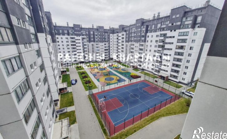 3-комн квартира улица Дмитрия Неаполитанова, 30