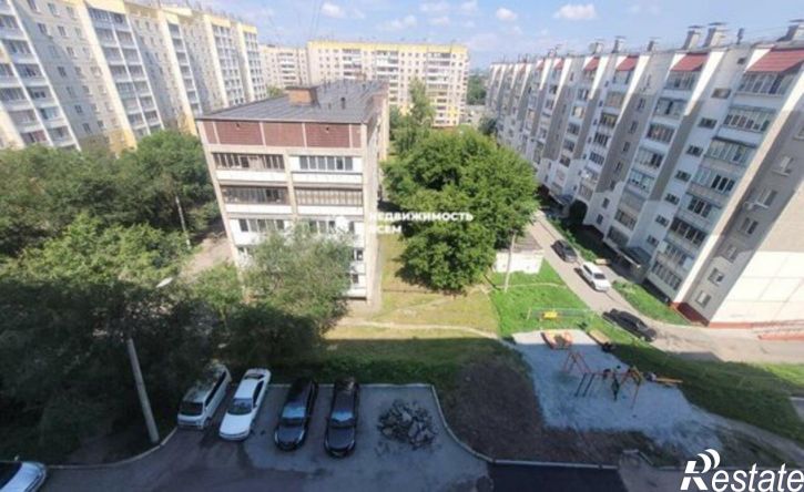3-комн квартира Свердловский пр-кт, 10А,  д. 10А
