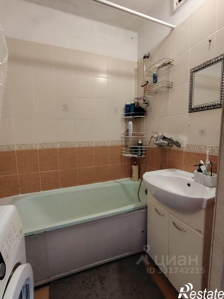 1-комн квартира пр-кт Победы, 335,  д. 335