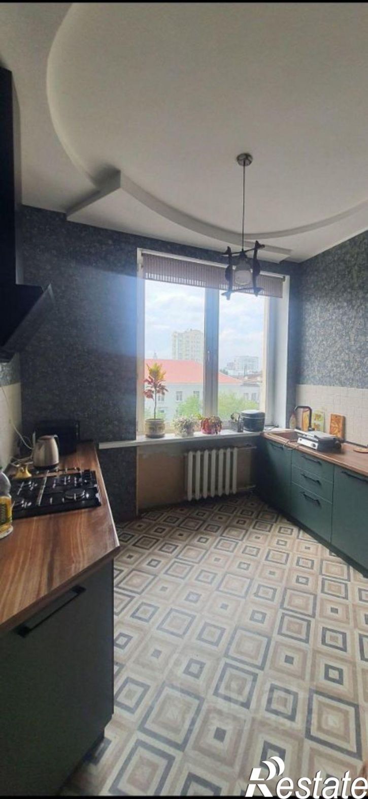 3-комн квартира Свердловский пр-кт, 63,  д. 63