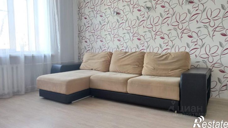 4-комн квартира ул Российская, 32,  д. 32