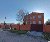 коттедж 463 кв м ул Братская, 12Б