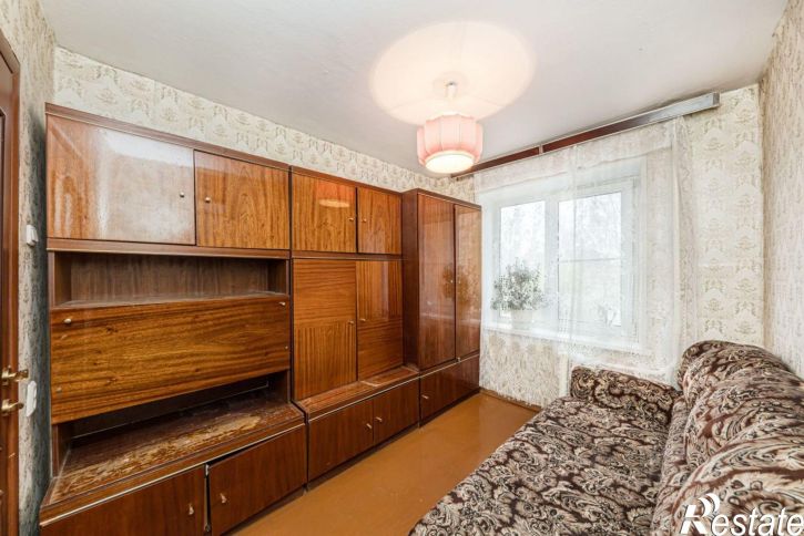 4-комн квартира ул Бурденюка, 14,  д. 14