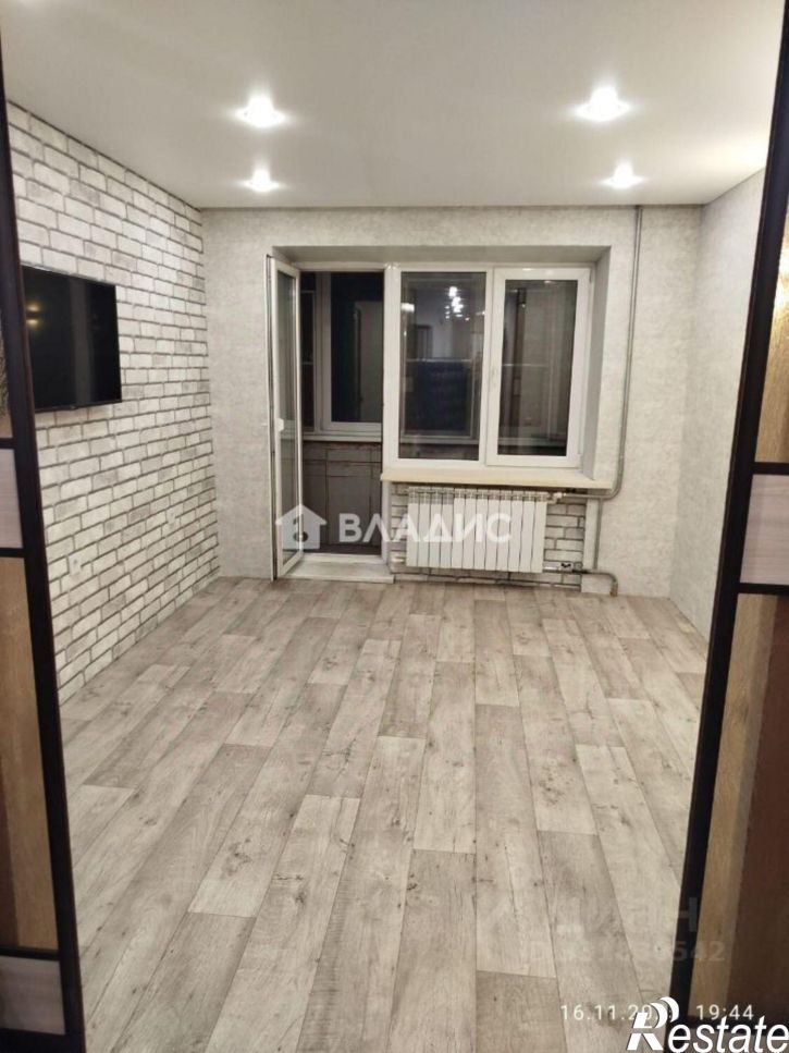 3-комн квартира ул Мебельная, 85А,  д. 85А