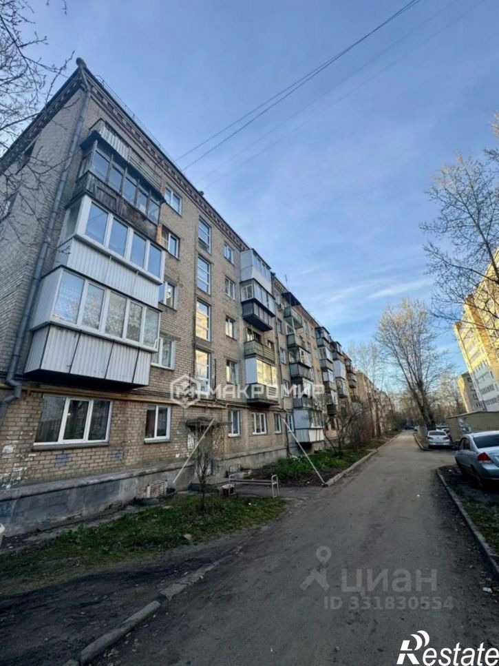 2-комн квартира ул Дегтярева, 35,  д. 35