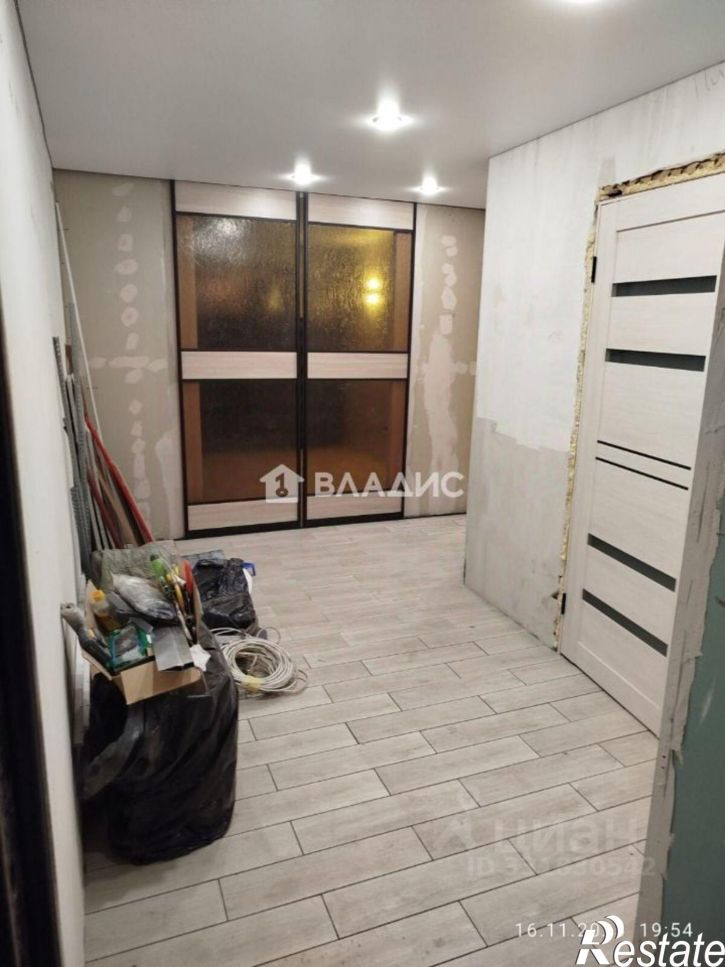 3-комн квартира ул Мебельная, 85А,  д. 85А