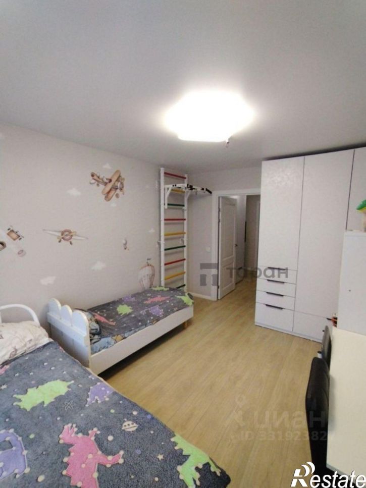 4-комн квартира ул Нахимова, 2,  д. 2