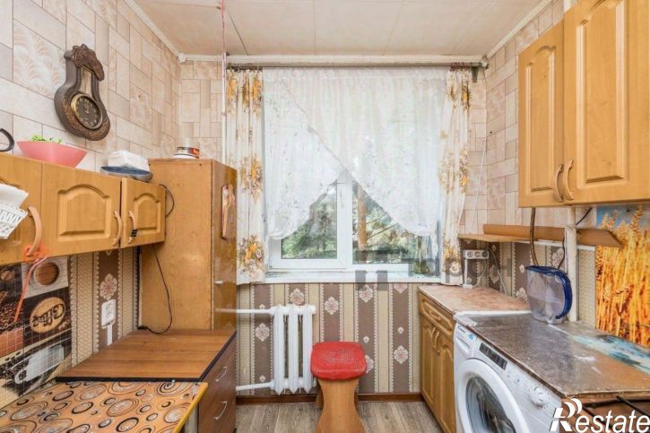 4-комн квартира ул Бурденюка, 17,  д. 17