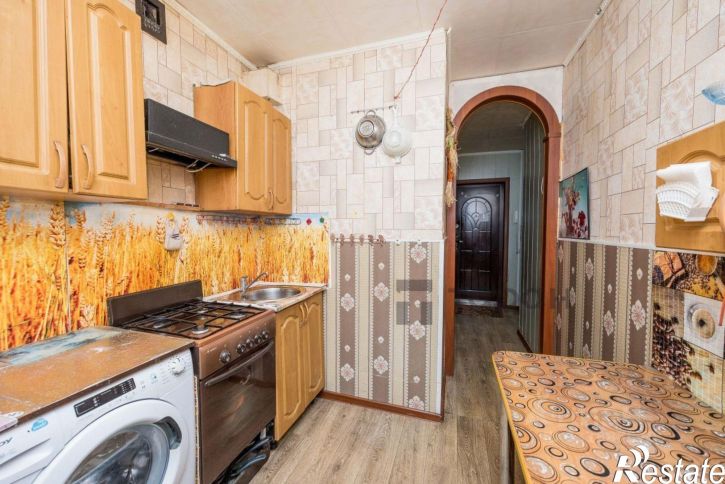 4-комн квартира ул Бурденюка, 17,  д. 17