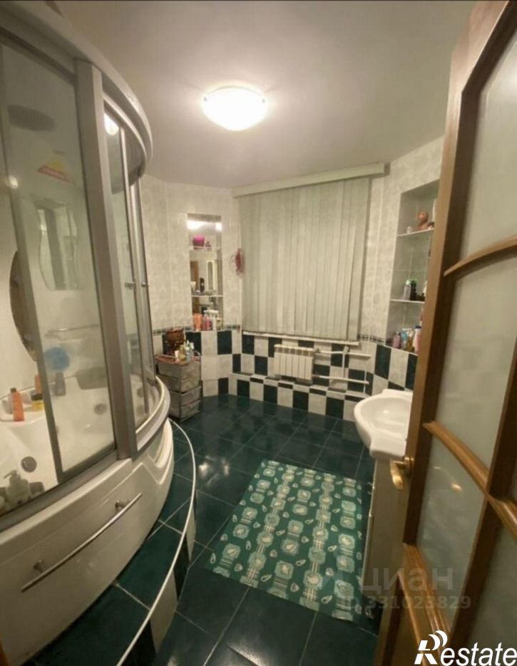 5-комн квартира ул Ворошилова, 9Б,  д. 9Б
