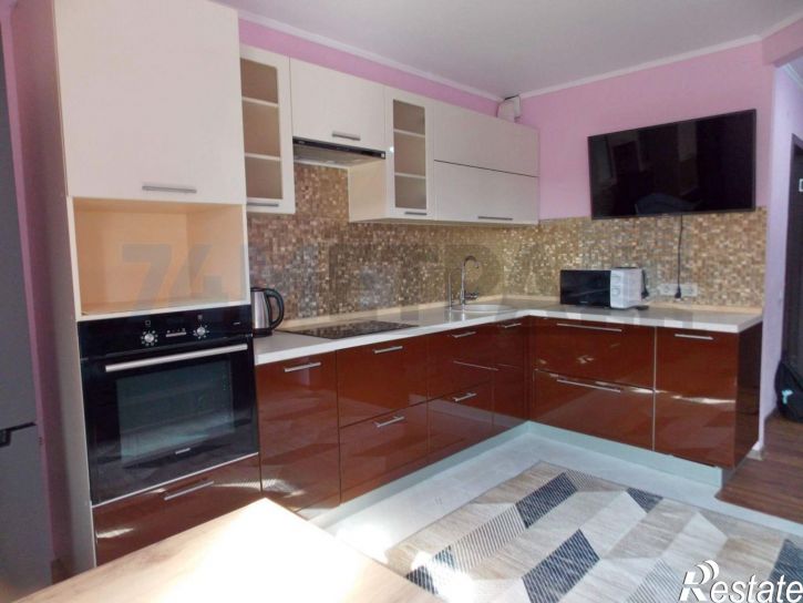 2-комн квартира Яблочкина ул, 16