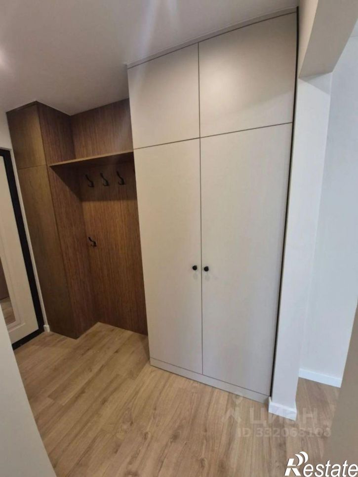 2-комн квартира пр-кт Победы, 346,  д. 346