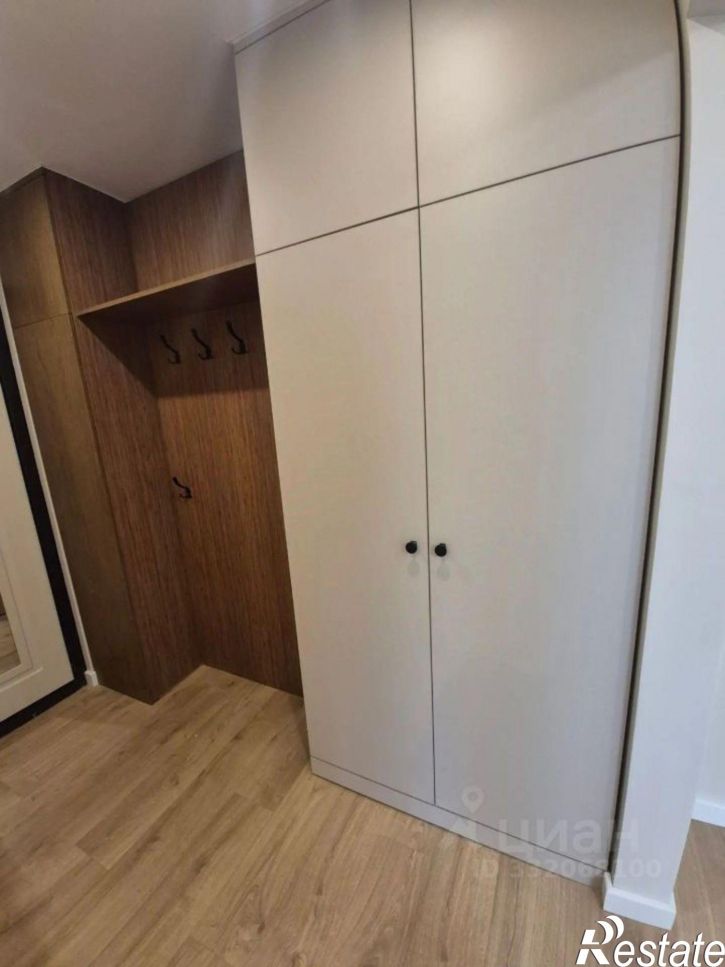 2-комн квартира пр-кт Победы, 346,  д. 346