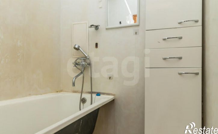 4-комн квартира ул Российская, 32,  д. 32