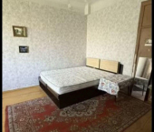 2-комн, 39кв м, этаж 3/4 ул 40-летия Октября, 22