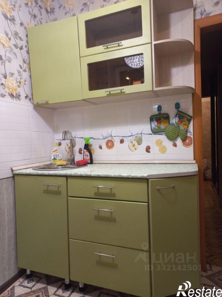 3-комн квартира ул Краснознаменная, 15,  д. 15