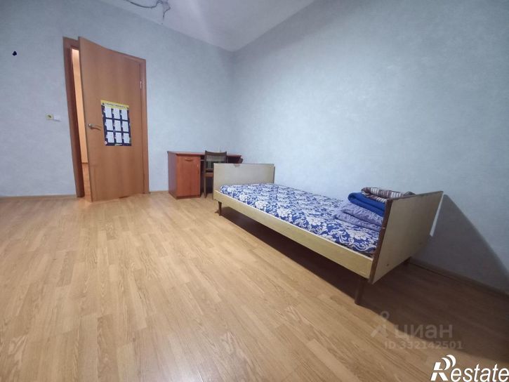 3-комн квартира ул Краснознаменная, 15,  д. 15