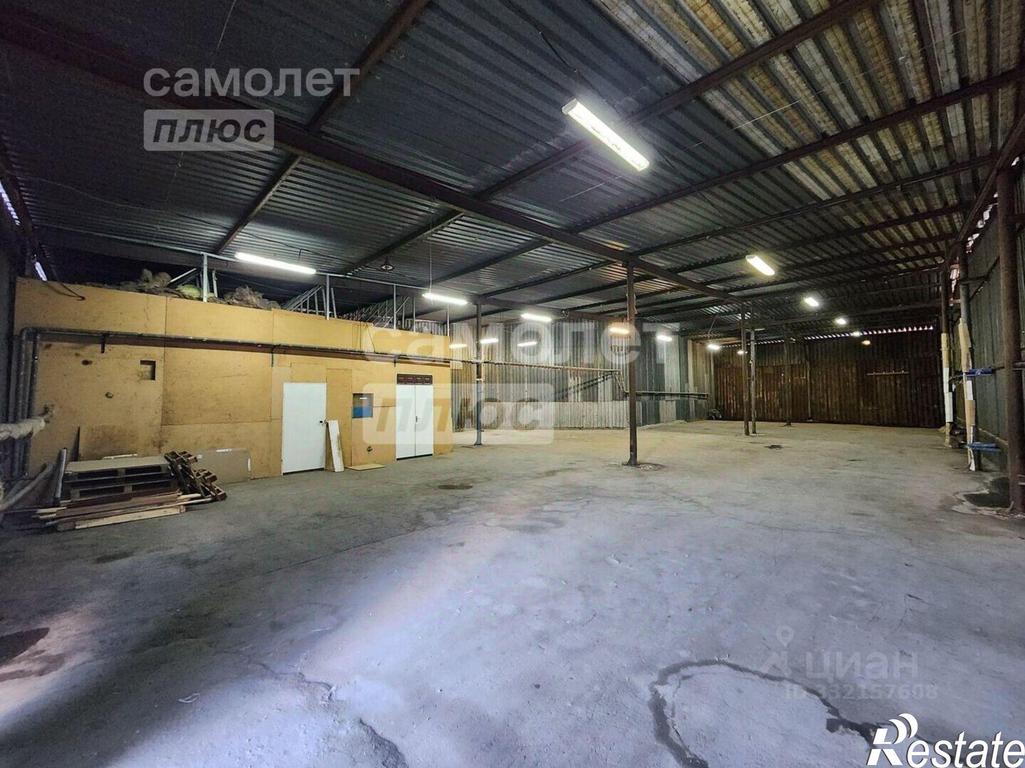 Купить складское помещение за 3 645 900 рублей на ул Базовая 2-я, 33