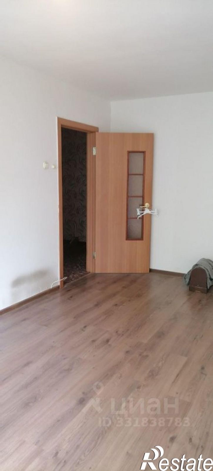 3-комн квартира ул Ворошилова, 15,  д. 15