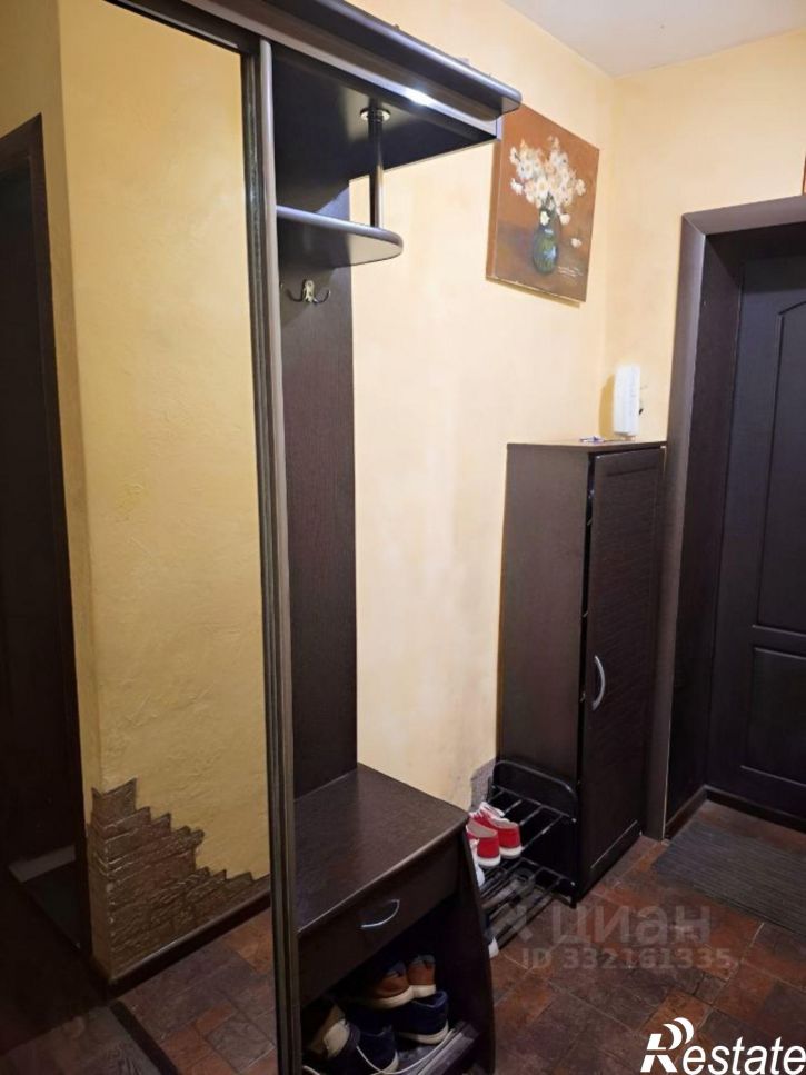3-комн квартира ул 3-го Интернационала, 63,  д. 63