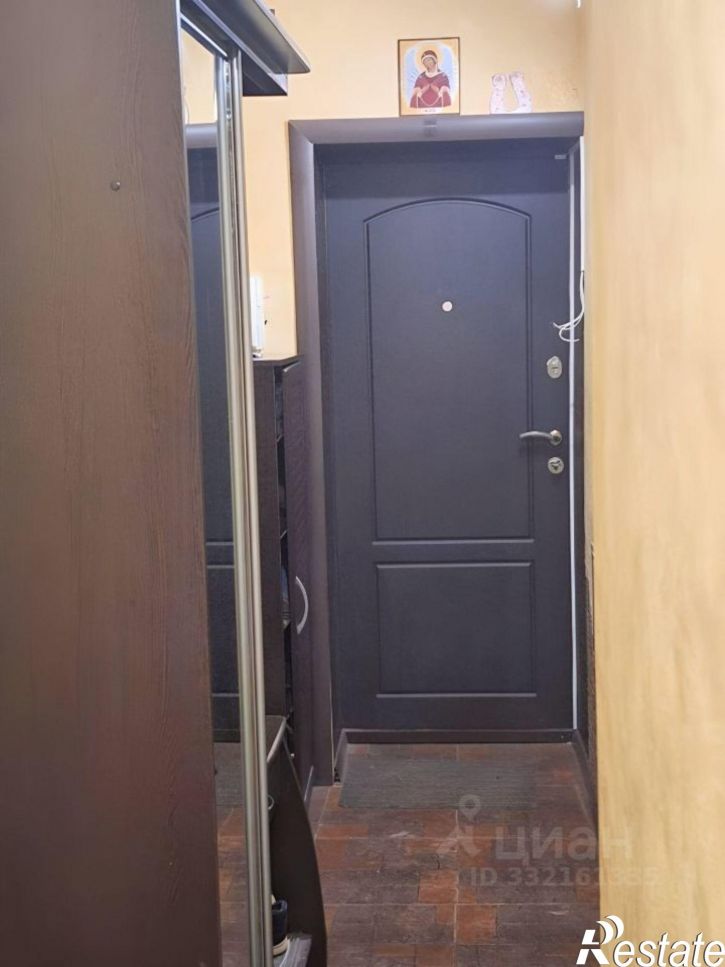 3-комн квартира ул 3-го Интернационала, 63,  д. 63