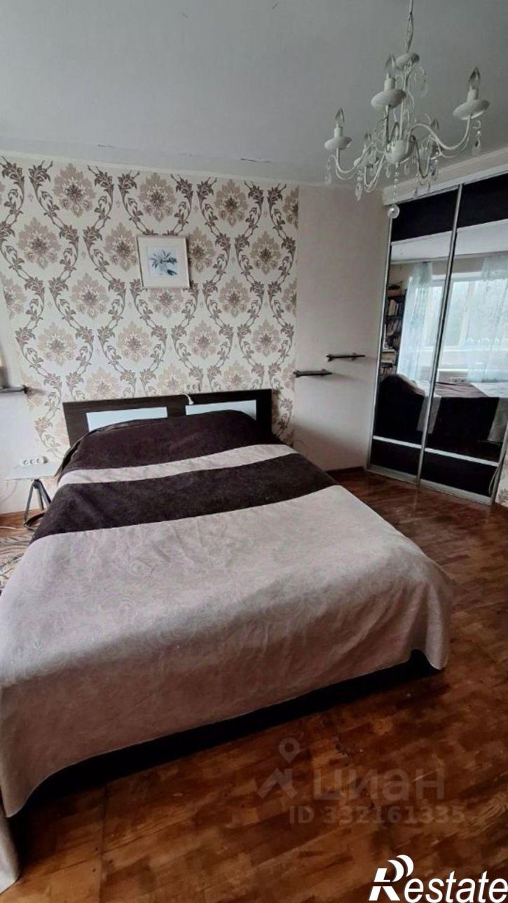 3-комн квартира ул 3-го Интернационала, 63,  д. 63