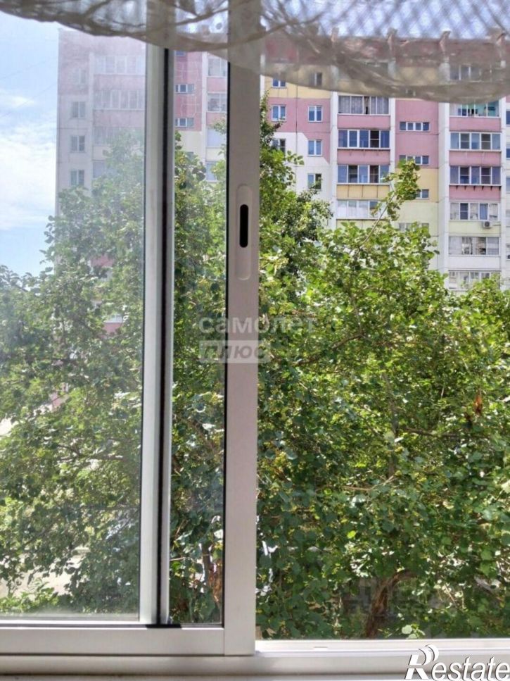 2-комн квартира пр-кт Победы, 293,  д. 293