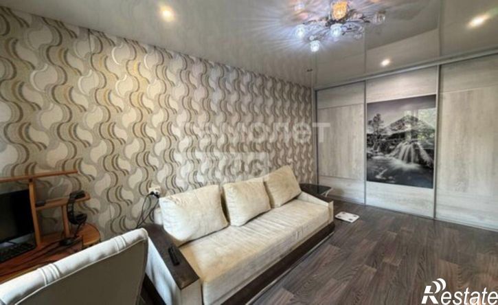 2-комн квартира ул Героев Танкограда, 61,  д. 61