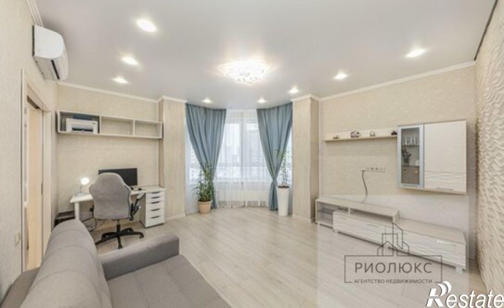 3-комн квартира пр-кт Героя России Родионова Е.Н., 12,  д. 12