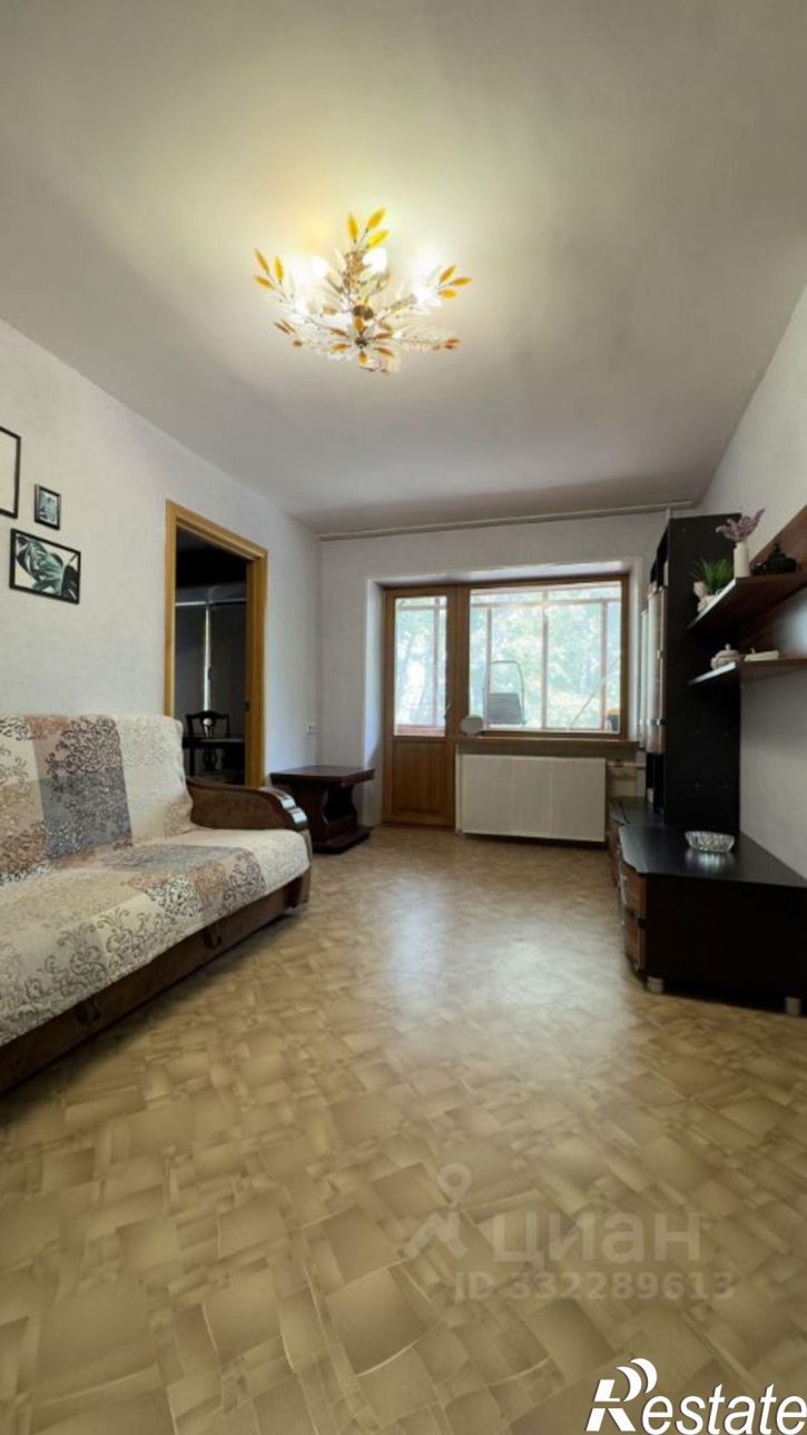 3-комн квартира ул 60-летия Октября, 10,  д. 10