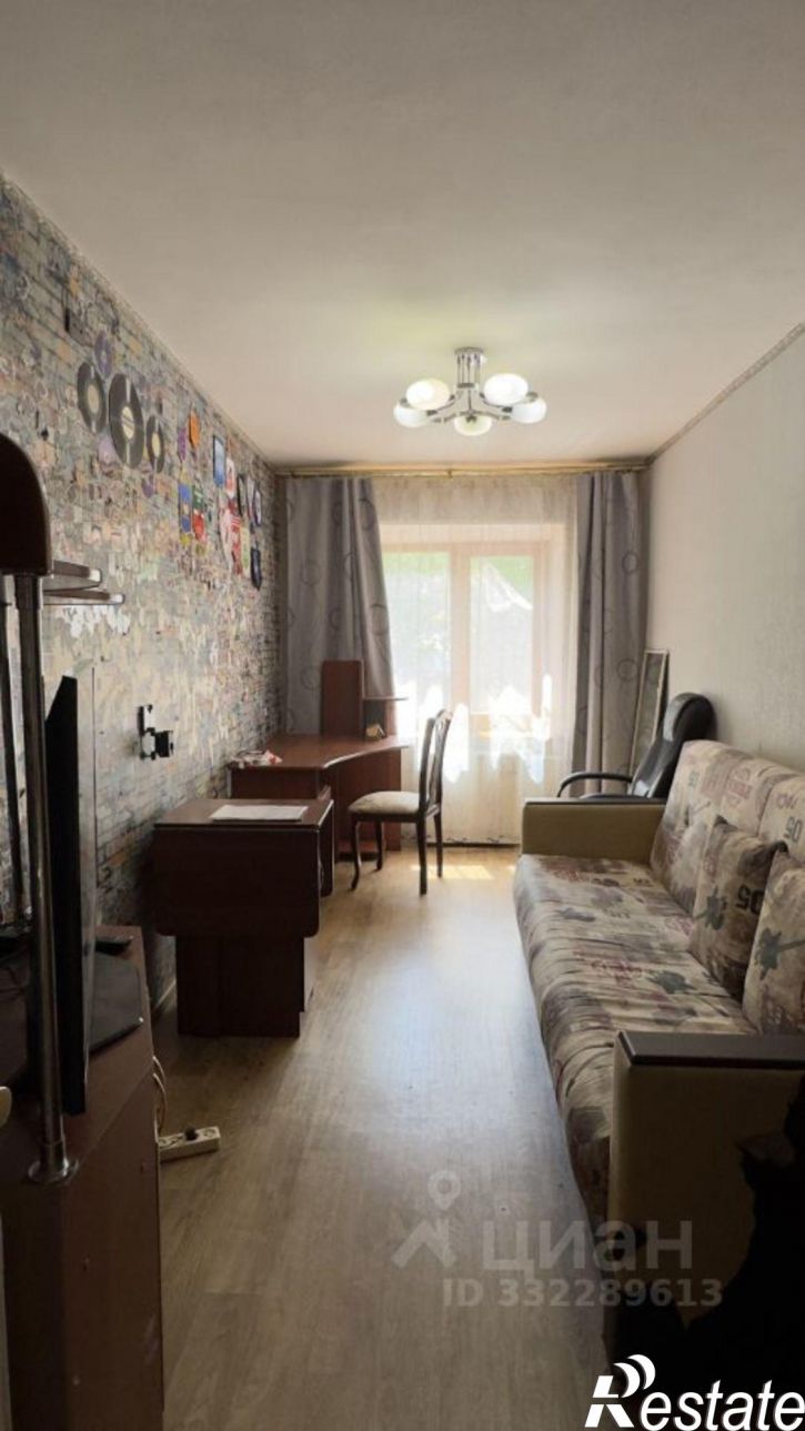 3-комн квартира ул 60-летия Октября, 10,  д. 10