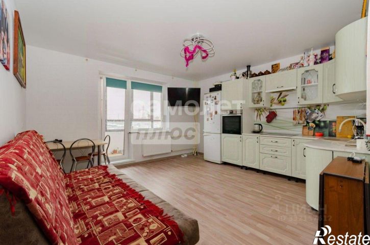 3-комн квартира ул Бейвеля, 118,  д. 118