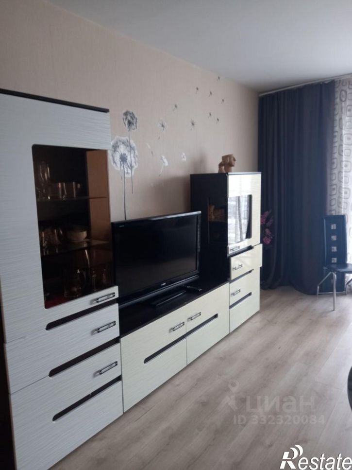 3-комн квартира Краснопольский пр-кт, 11,  д. 11