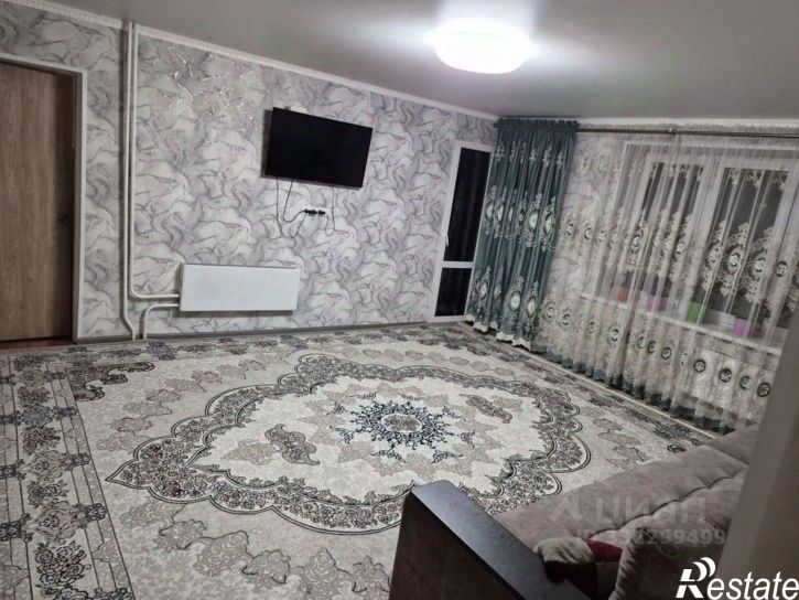 3-комн квартира ул Комаровского, 11,  д. 11