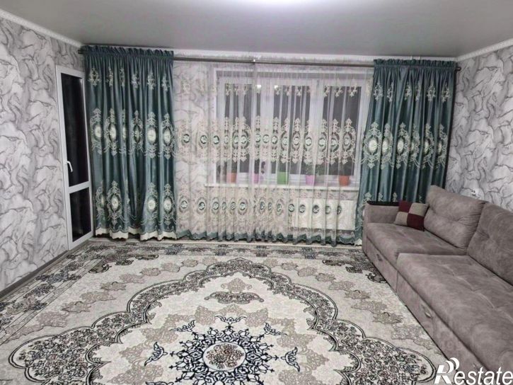 3-комн квартира ул Комаровского, 11,  д. 11