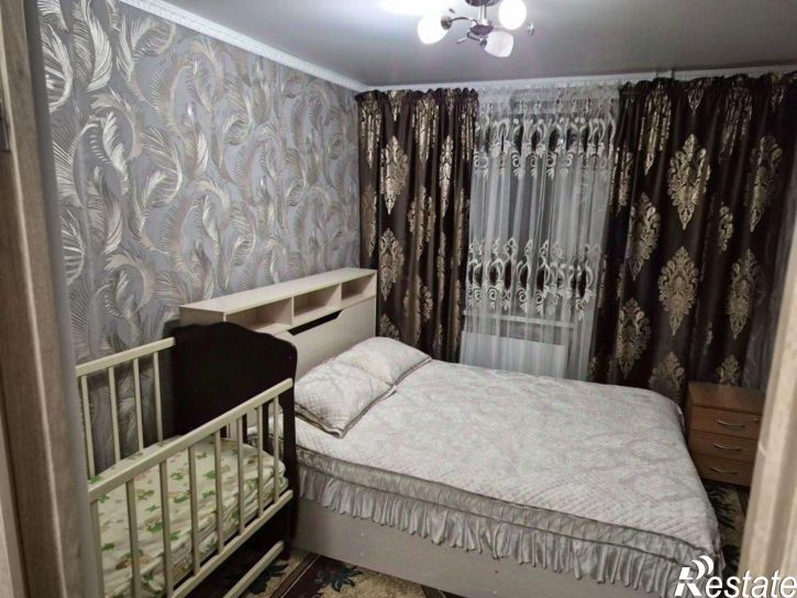 3-комн квартира ул Комаровского, 11,  д. 11