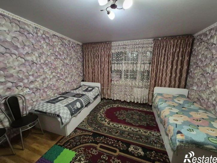3-комн квартира ул Комаровского, 11,  д. 11