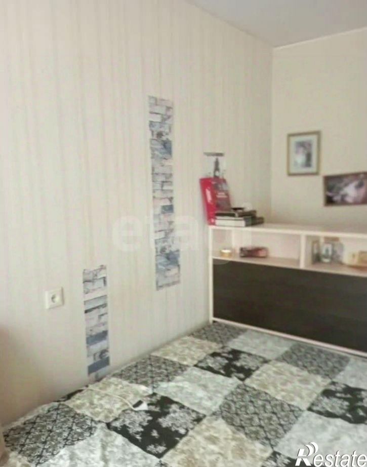 3-комн квартира ул Танкистов, 142,  д. 142