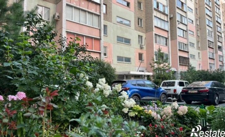 3-комн квартира ул Монакова, 31,  д. 31