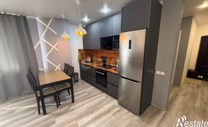 3-комн квартира ул Лазурная, 2,  д. 2