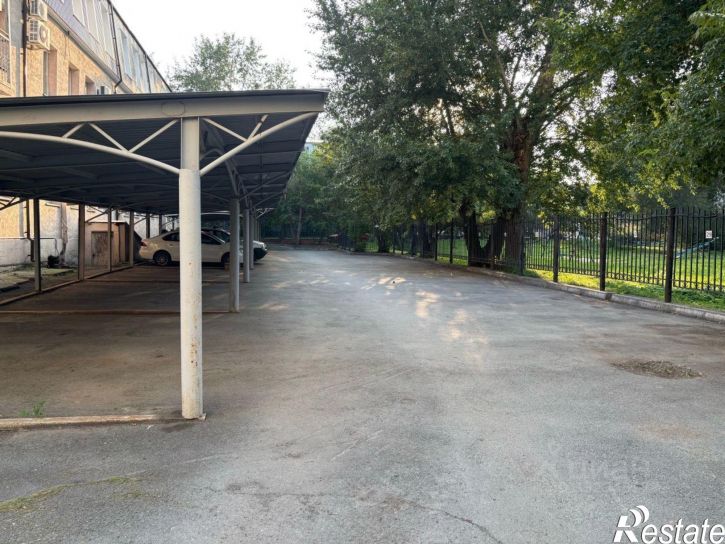 6-комн квартира ул Калинина, 11Г,  д. 11Г
