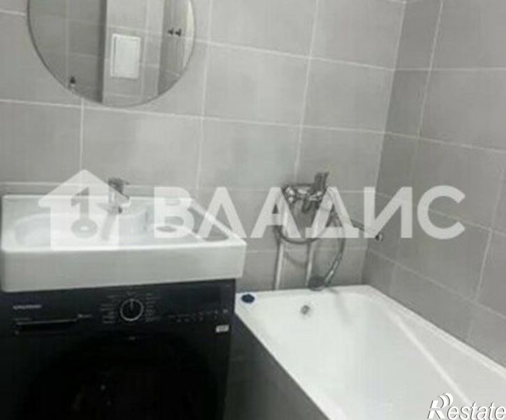 1-комн квартира ул имени младшего сержанта Сухарева, 2,  д. 2