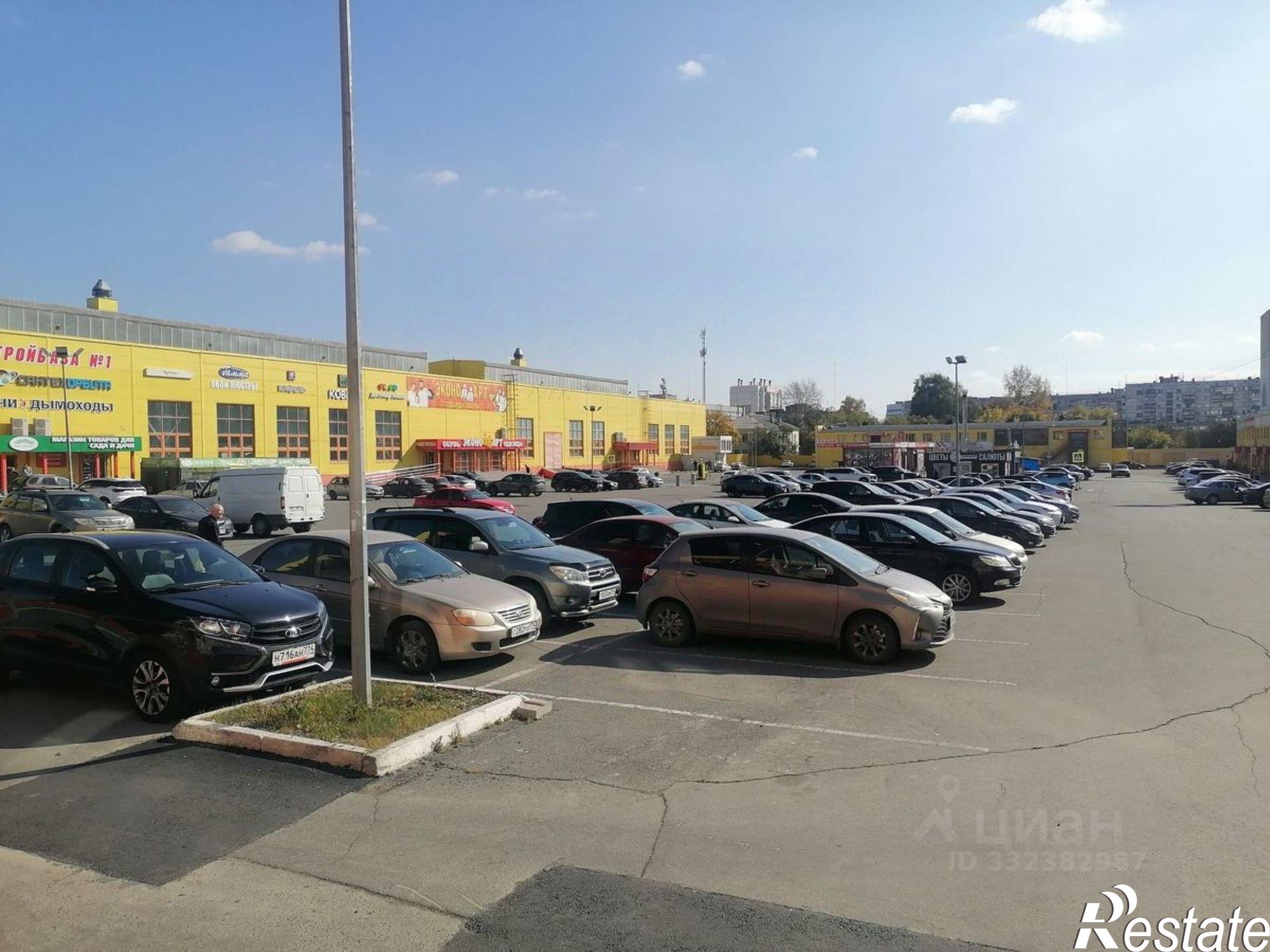 Сдать торговое помещение за 225 000 рублей на ул Бажова, 91А